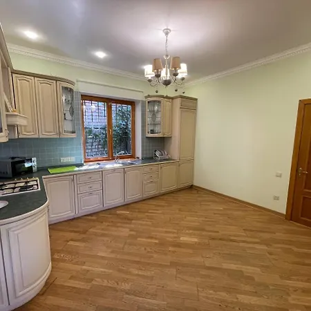 House In Arcadia
